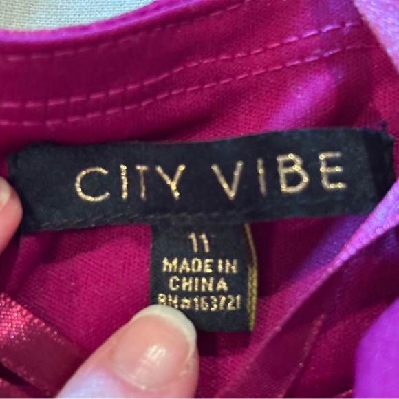 NWT City Vibe Velvet Fringe Asymmetrical Hem Bodycon Dress in Berry, size 11 - Picture 10 of 15